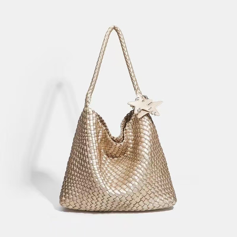 Luxury Brand Designer Bag Woven Single Shoulder Large Bag Extra Large Capacity Bucket Bag Lazy Style Tote Bag Travel Handbag