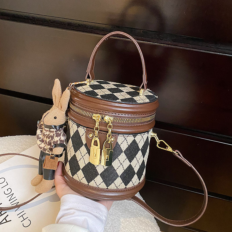 Free shipping designer Fashion Bags New high quality fashionable versatile single shoulder crossbody bag women Stylish Spiffy Classic Sophisticated