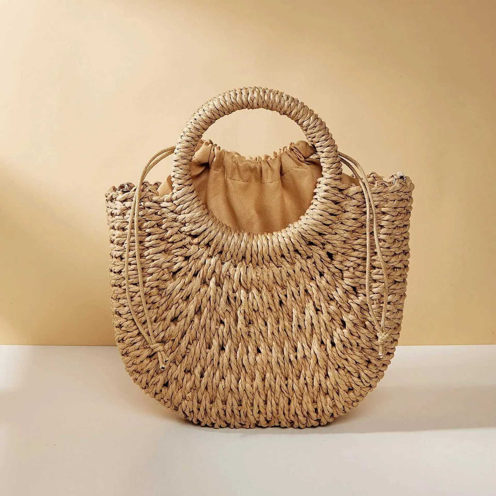 Handwoven Straw Rattan HalfMoon Beach Handbag Large Capacity Women Summer Hollow Out Crossbody Shoulder Bag Z251018