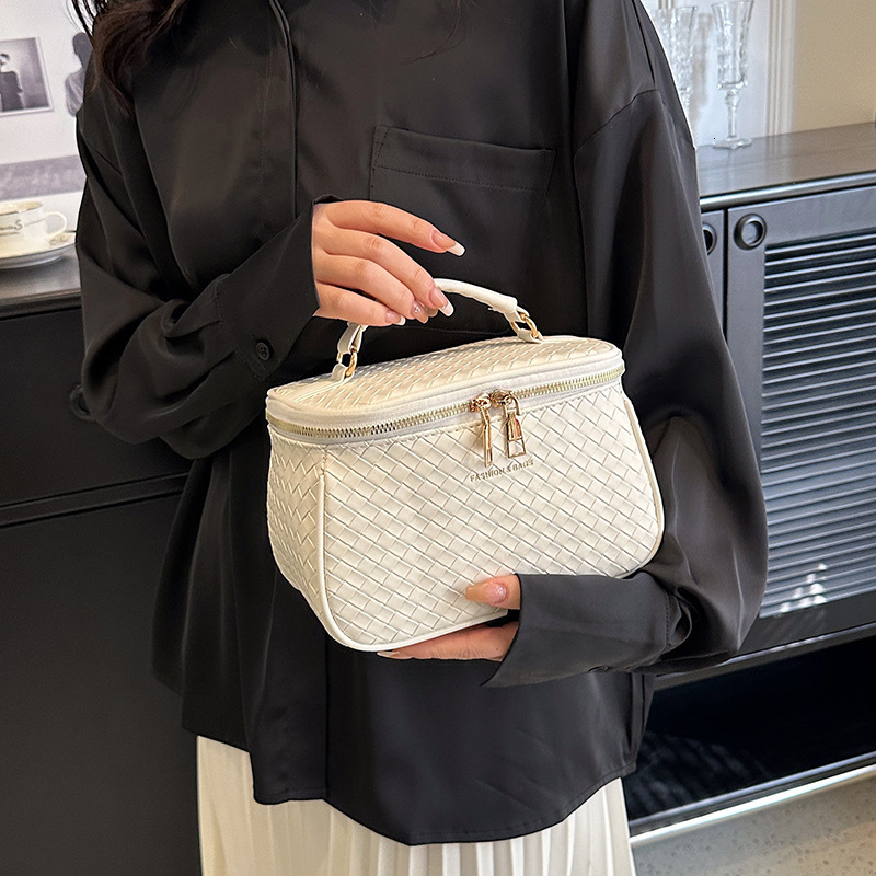 Luxury Brand Designer Bag Internet Celebrity New Style Woven Makeup Bag Travel Portable Multifunctional High-End Large Capacity Cosmetic Organizer Bag