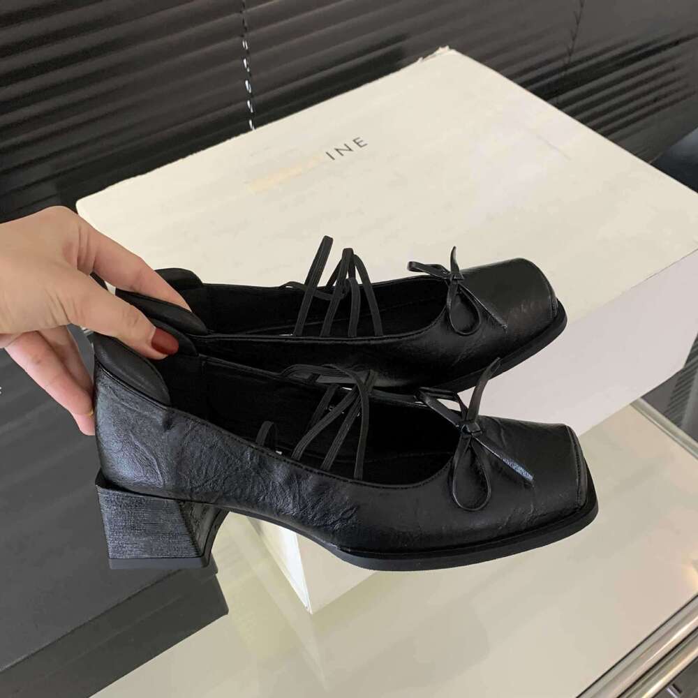 French Style Mary Jane for Women 2025 New Square Toe Chunky Heel Niche Designer Shoe Design Bowknot Shallow Mouth Single Shoes