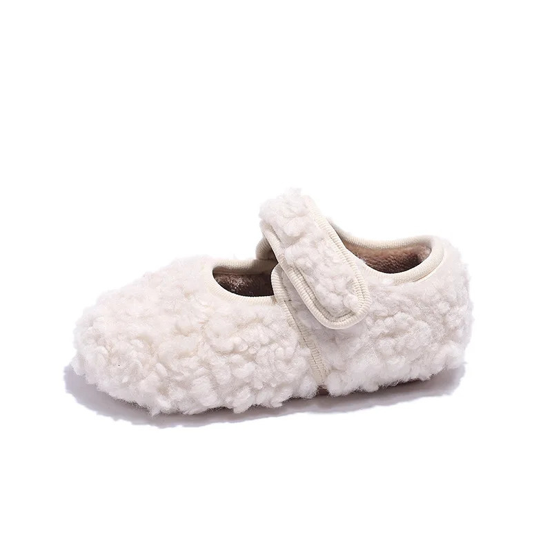 Girls Moccasins Cute Versatile Kids Flat Shoes with Fur Korean Style Winter Children Princess Shoes Solid Color Elegant 251014