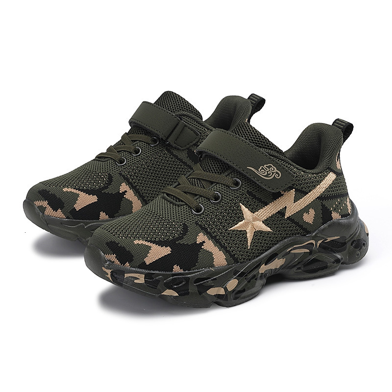 New popular children's shoes with ultra light and soft soles, military training camouflage shoes, fashionable outdoor running shoe design shoes
