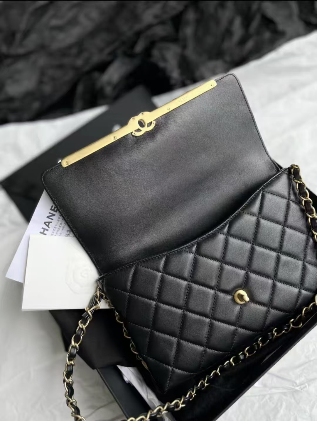 Elegant Designer Pearled 'Flip & Go' Tote by 20A - Versatile Full Grain Leather Shoulder Purse