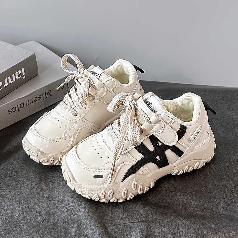 New children's leather sports shoes popular on campus, student running shoes for boys and girls, fashionable and casual designer shoes
