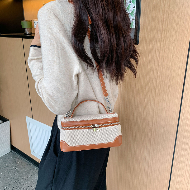 Free shipping designer Fashion Bags New high quality fashionable versatile single shoulder crossbody bag women Stylish Spiffy Attractive Neat Premium
