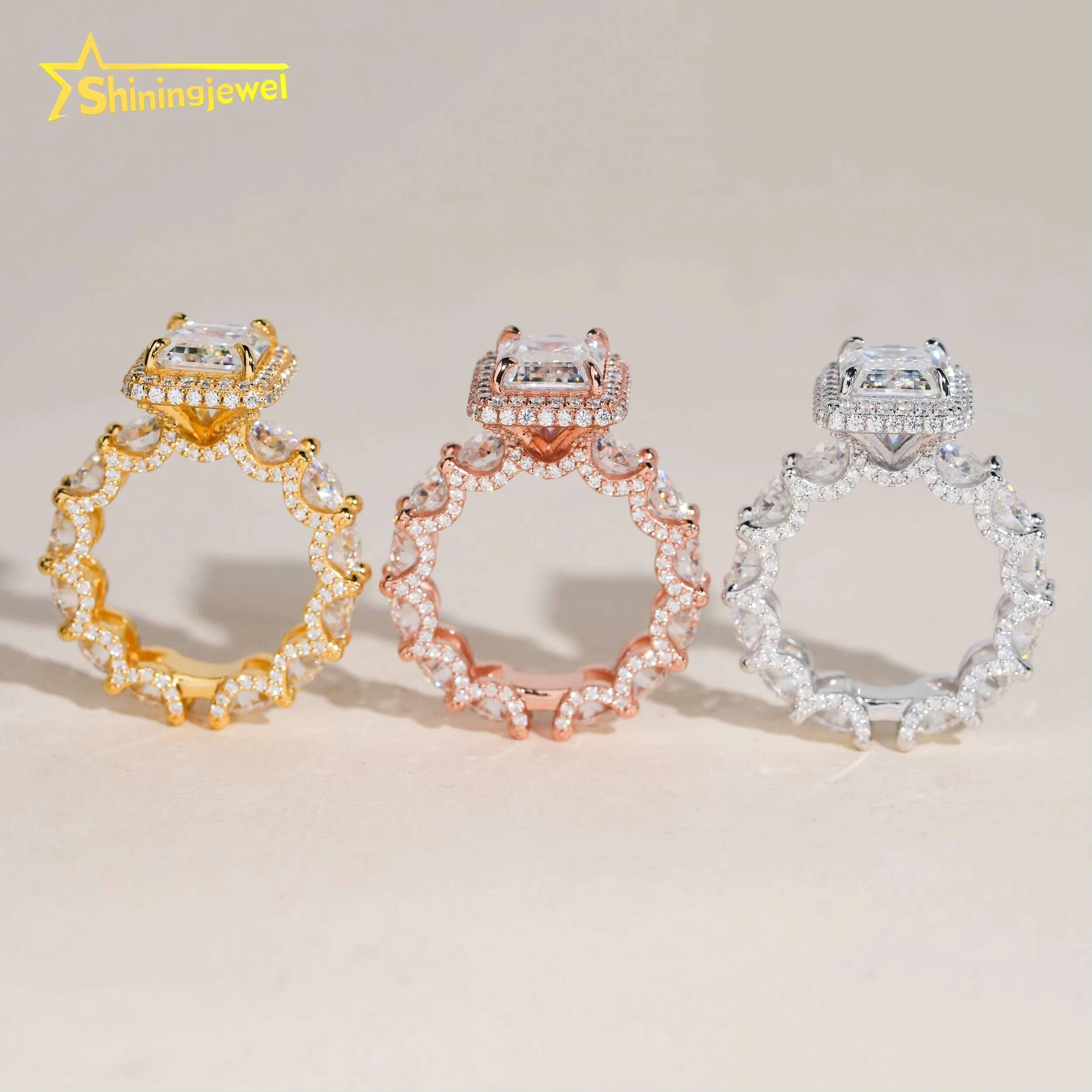 Luxury New Arrival Ring Emerald Cut Diamond Fully Iced Out Women Ring VVS Moissanite Hop Jewelry 925 Sliver Wedding Rings