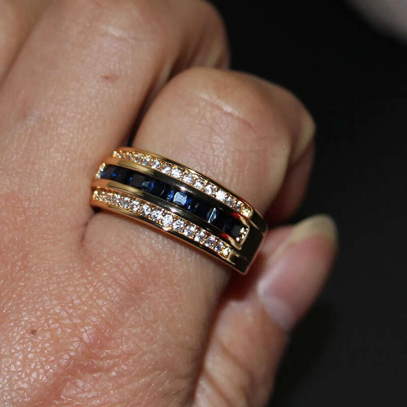 New Arrival Fashion Jewelry Handmade 10KT Yellow Gold Filled Princess Cut Blue Sapphire Party CZ Dia Men Wedding Band Finger Ring