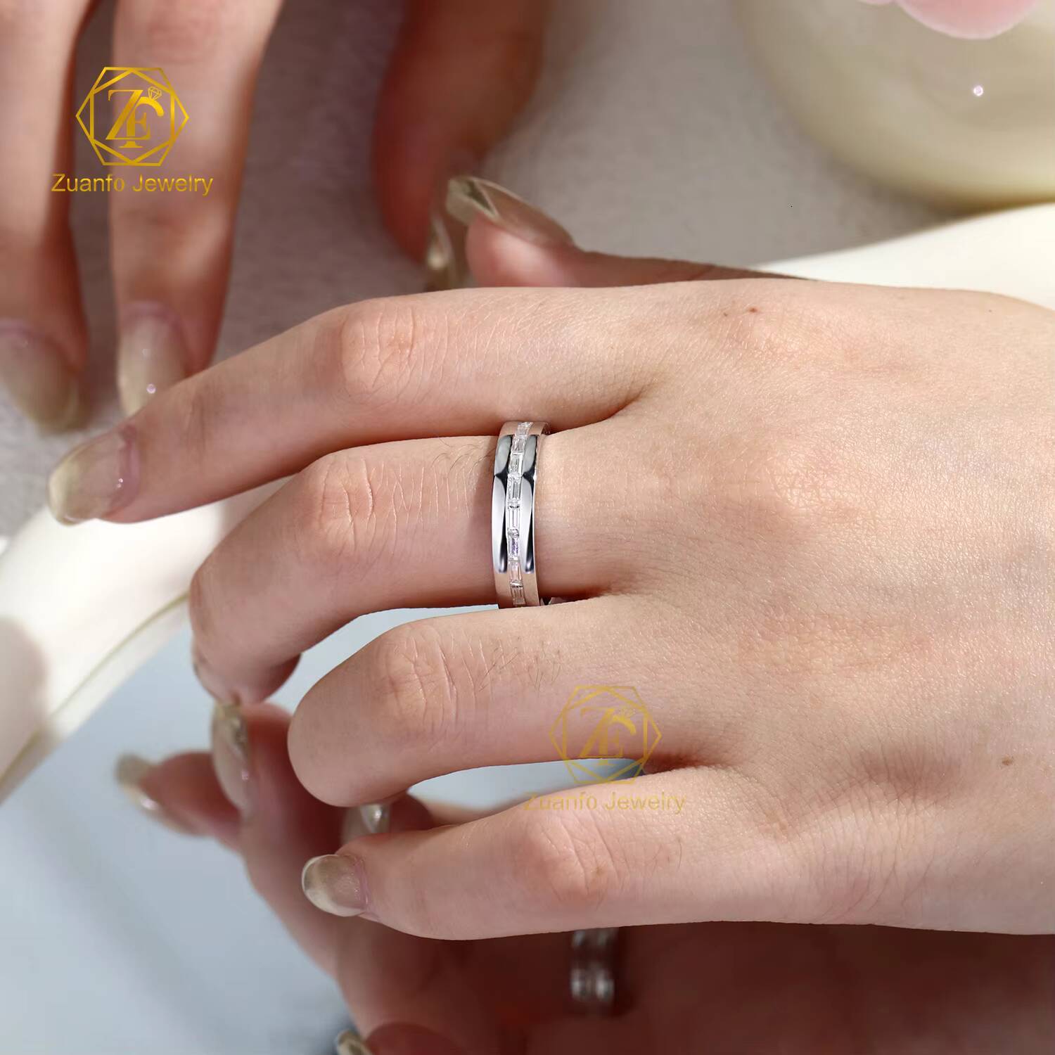 Silver 10k 14k 18k Gold Emerald Cut VVSVS DEF Color Eternity Diamond Fine Jewelry Enterity Wedding Ring for Men Women