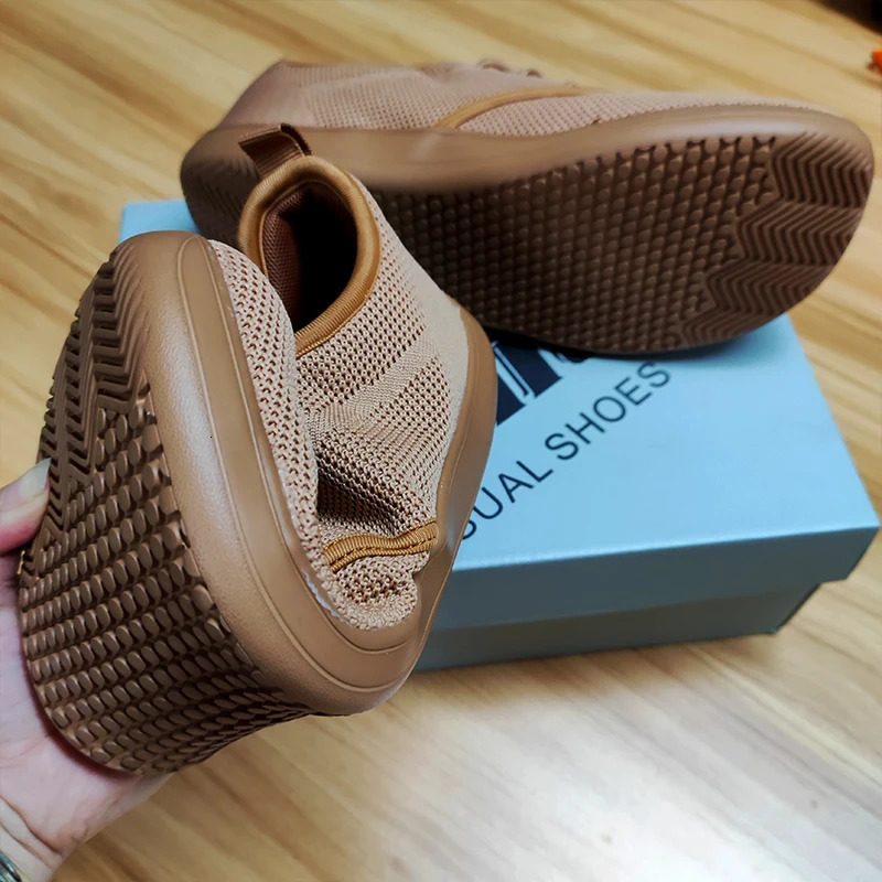 Summer Mens Shoes Male sneakers Barefoot Minimalist Women Wide Toe Lace Up Sports Shoes with Loose Comfortable Walking Shoes 251015