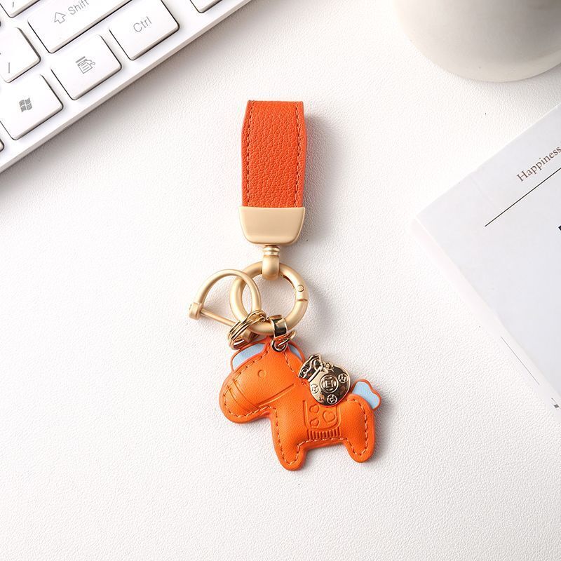 Instant Wealth Creative Personality Leather Pendant Exquisite Unisex Couple Bag Car Keychain