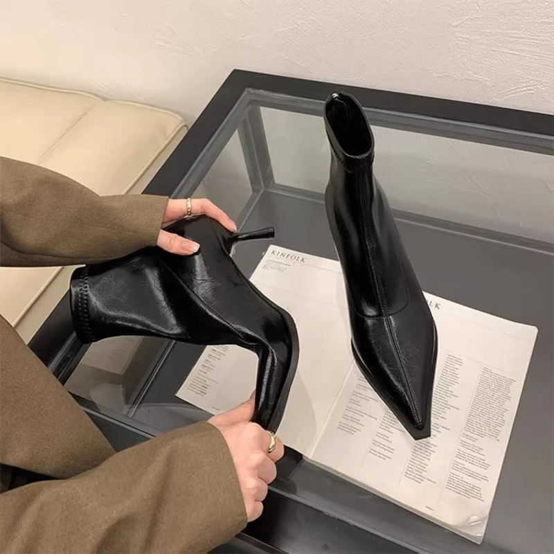 2025 Womens Ankle Boots Sexy Pointed Toe Woman Short Boots Fashion Causal Ladies Thin High Heel Boots Solid Color Stiletto 251017