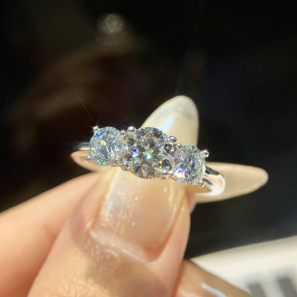 Factory Wholesale Rings Moissanite Jewelry 925 Sterling Silver Unique 3 Round Shape Gemstones Moissanite Ring for Women