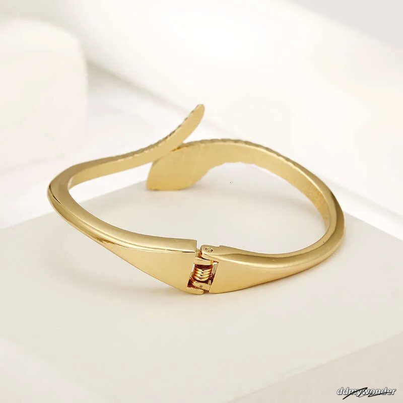 Gold-Plated Snake Bracelet - Fashionable Zinc Alloy Bangle For Women And Girls Ddmywonder