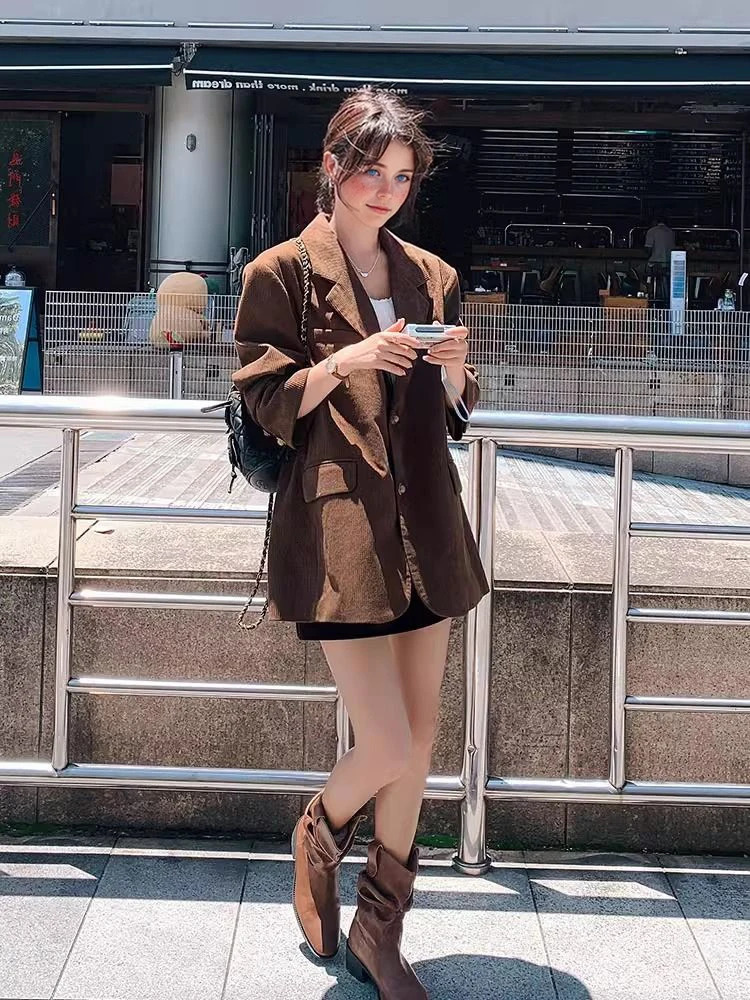 Type Womens Blazer Autumn Fashional Vintage Corduroy Single Breasted Solid Color Loose Coat Ladys Casual Blazer Clothing 251015