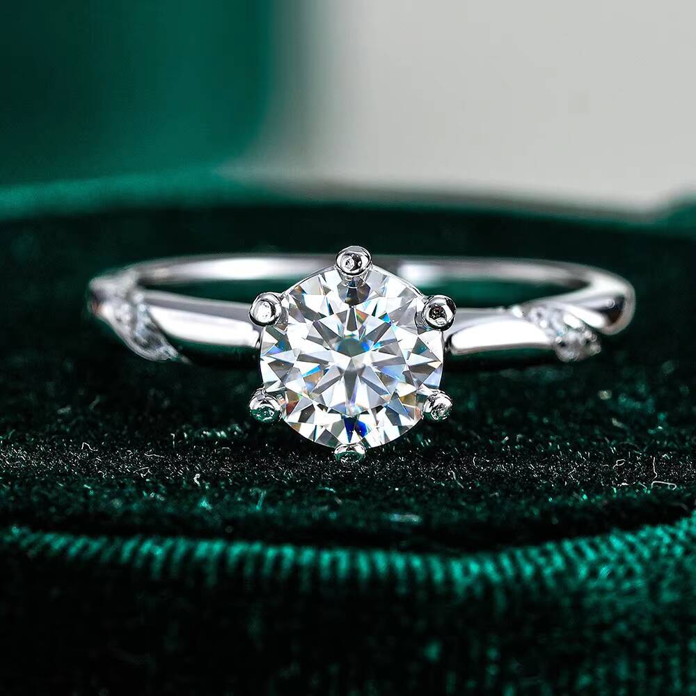 925 Silver Womens Fine Jewelry Ring with 05ct 1CT 2CT 3CT SixProng Moissanite Ring for Women