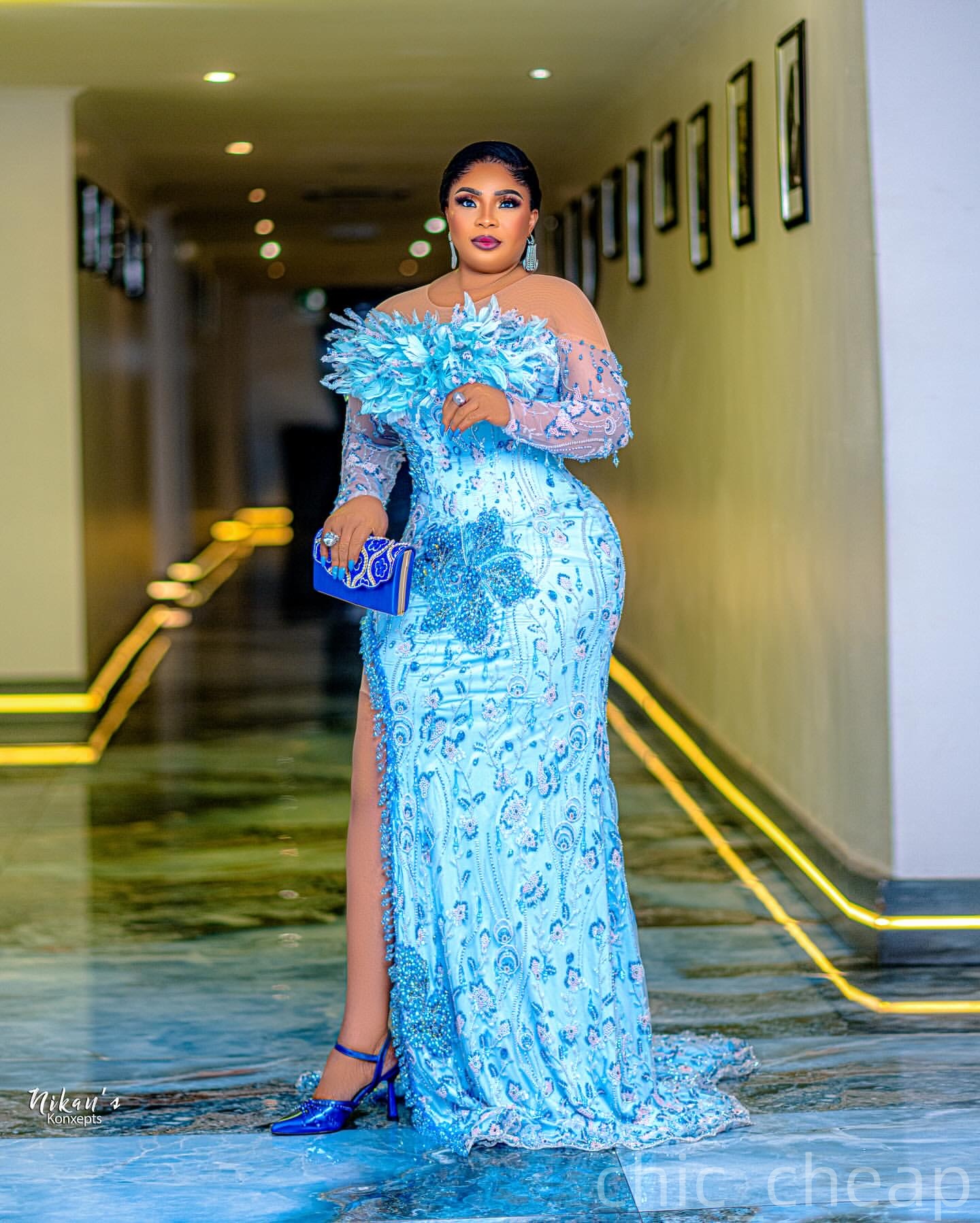 Mermaid Light Sky Blue Plus Size Prom Dresses 2025 Feather Crystals Sequined Evening Formal Party Second Birthday Engagement Gowns Dress For Special O