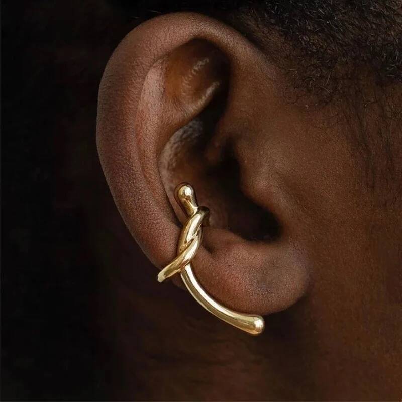 Fashion Designer earrings Gold Color Knotted Ear Clip for Women Girls Simple No Pierced Ear Cartilage Clip Jewelry Gifts