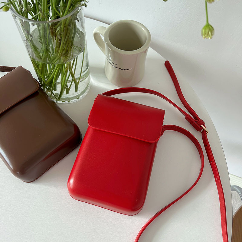 Luxury Brand Designer Bag 2025 Niche Versatile Vertical Korean And Japanese Style Coin Purse Phone Bag Simple Box Bag Unisex Textured Crossbody Small 