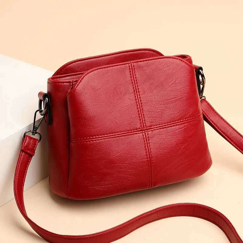 Vintage Womens Soft PU Leather Shoulder Bag Square Solid Color Crossbody Middle Aged Female New Large Lady Messenger Bags Z251018