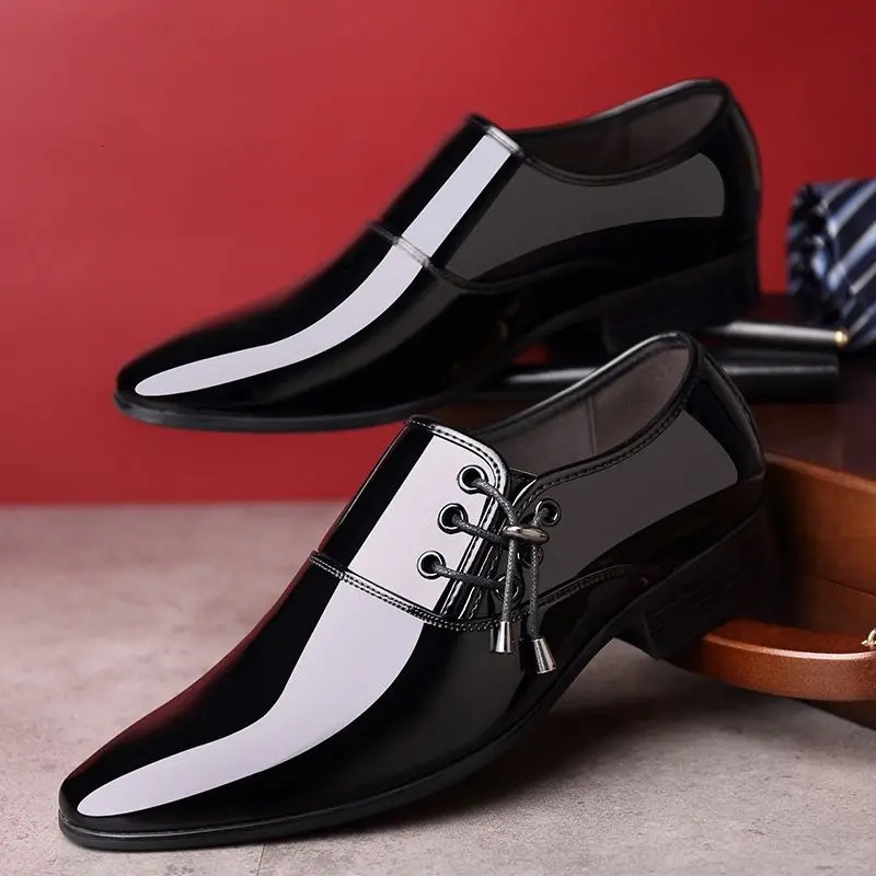 Mens Formal Shoes Patent Leather Pointed Toe Social Shoe Male Bright Upper Spring Autumn 2025 Style High Quality Fashion 39 251017
