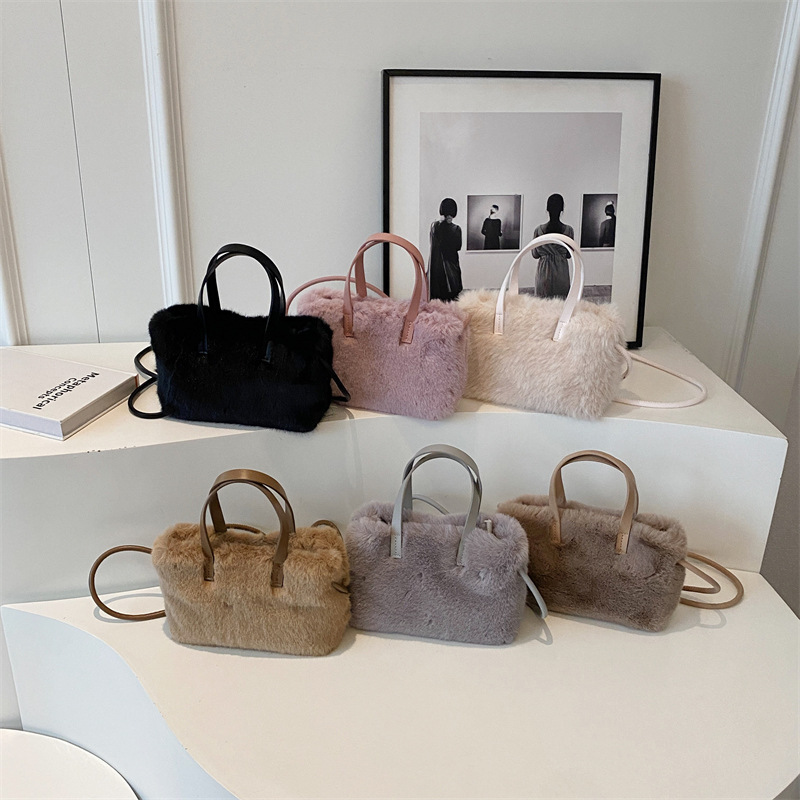 Free shipping designer Fashion Bags New high quality fashionable versatile single shoulder crossbody bag women Stylish Spiffy