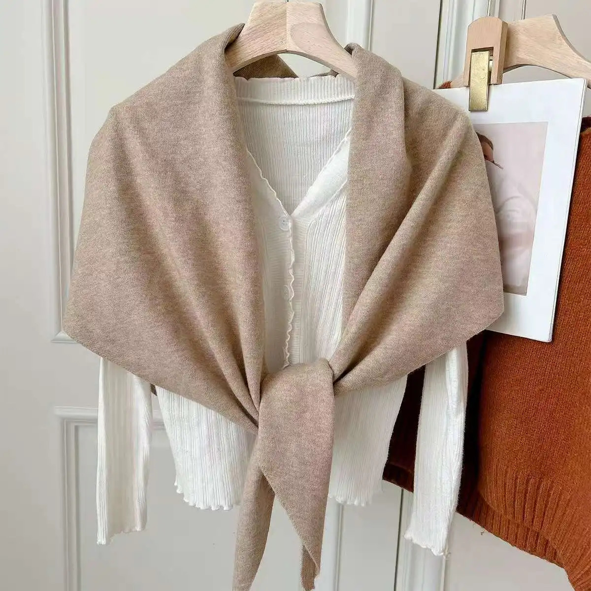 Large Triangle Scarves for Women Soft Wool Blended High Quality Scarf Autumn Winter Keep Warm Scarf 251016