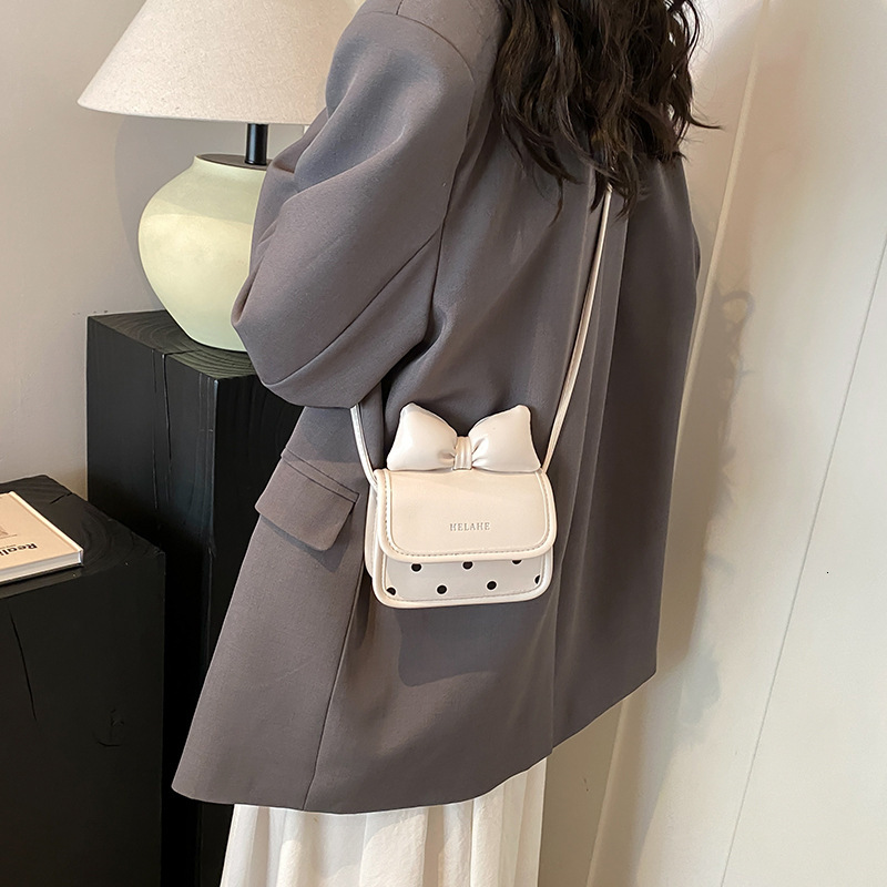 Luxury Brand Designer Bag Children's Bag 2025 New Bowknot Mini Small Square Bag Parent-Child Design Girls Crossbody Coin Earphone Lipstick Bag