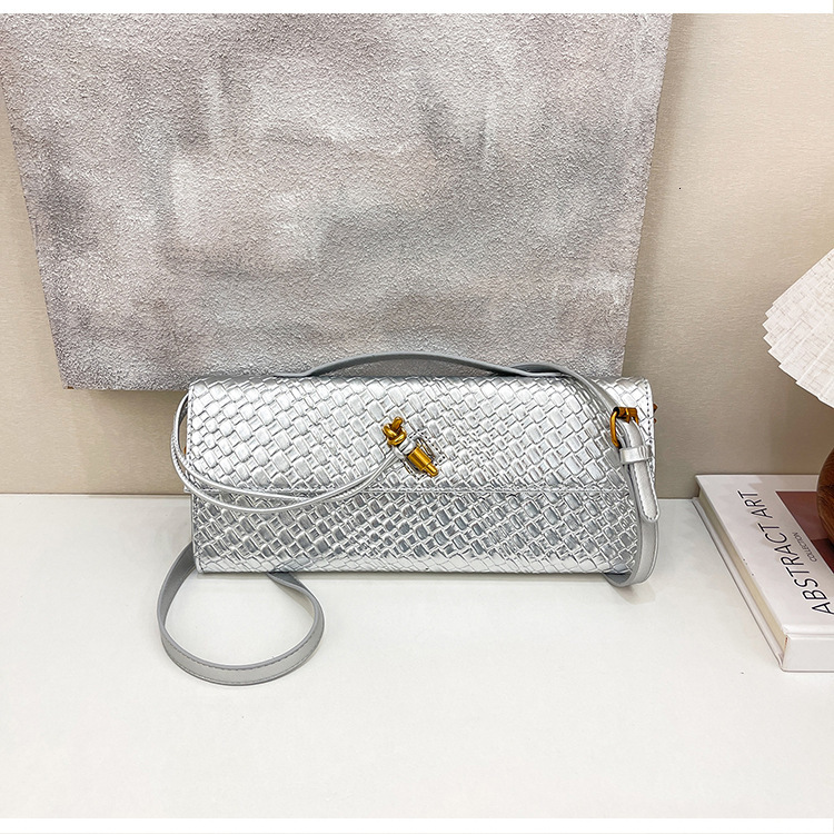 Luxury Brand Designer Bag 2025 New Woven Baguette Bag Fashionable Texture Crossbody Bag French Niche Clutch Bag Underarm Shoulder Bag