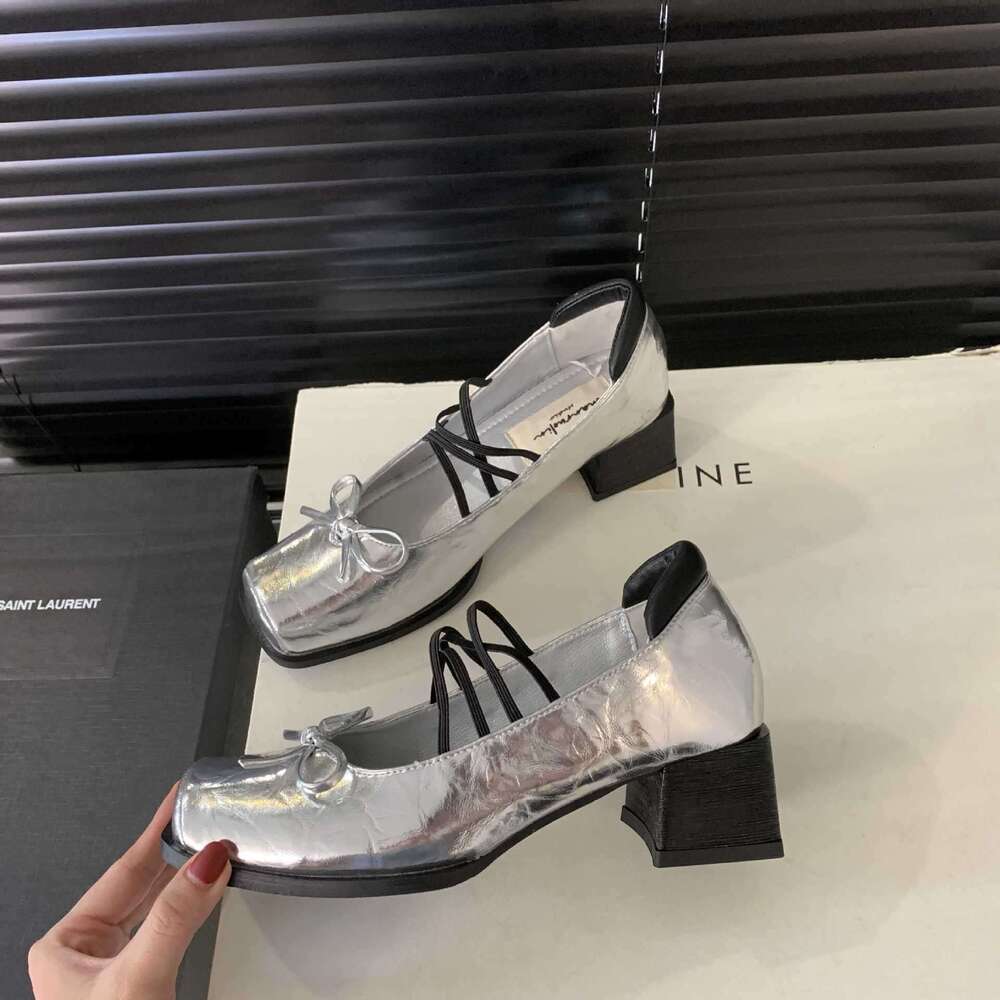 French Style Mary Jane for Women 2025 New Square Toe Chunky Heel Niche Designer Shoe Design Bowknot Shallow Mouth Single Shoes