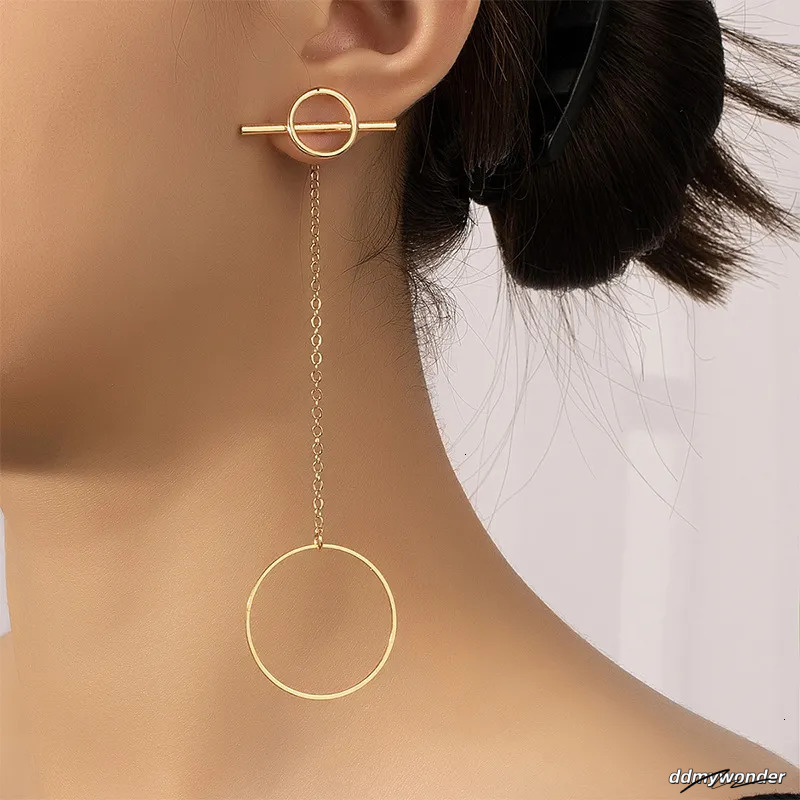 Statement Circle Pendant Earrings: Exaggerated Metal Design, Trendy Fashion Jewelry For Women Ddmywonder