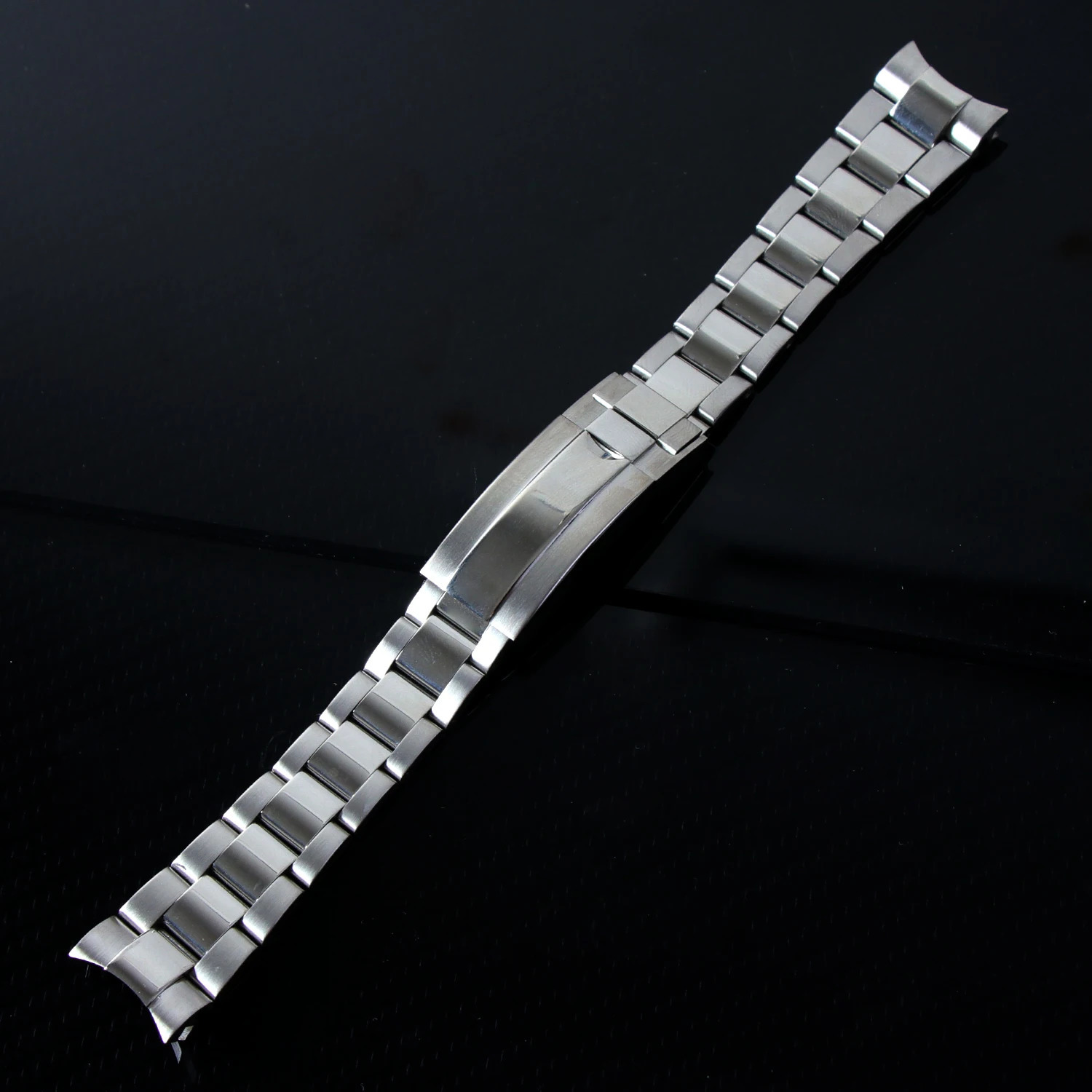 20mm Watch Band For Seiko NH35 Submariner Case 904L Stainless Steel Watch Strap Glide Lock Buckle For Silver Oyster Bracelet 251016