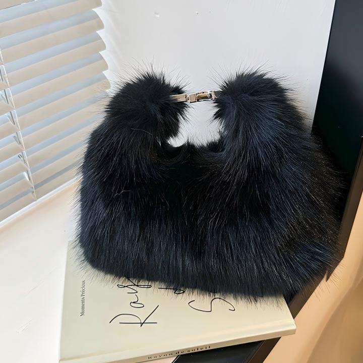 Free shipping Design Package New autumn winter plush small bags trendy shoulder bags fashionable versatile crossbody bags