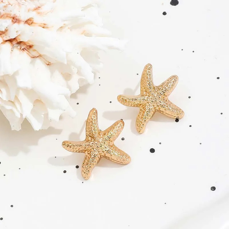 Punk Metal Starfish Stud Earrings For Women Fashion Gold Color Star Geometric Temperament Earrings Summer Jewelry Gift 251013