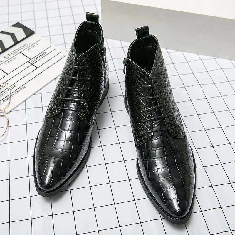 High Quality Low Heeled Lace Up Brown Chelsea Mens Boots Business Leather Men Boots Fashion Casual Pointed Cowboy Boots 251010