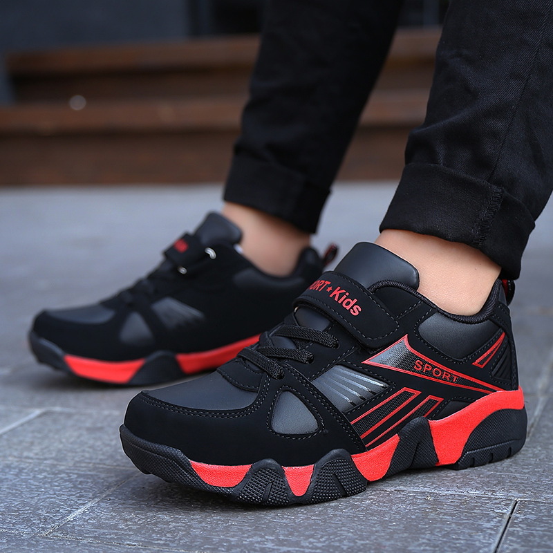 New fashionable and popular children's sports shoes, men's basketball and tennis, lightweight and breathable soft soled shoes, designer shoe