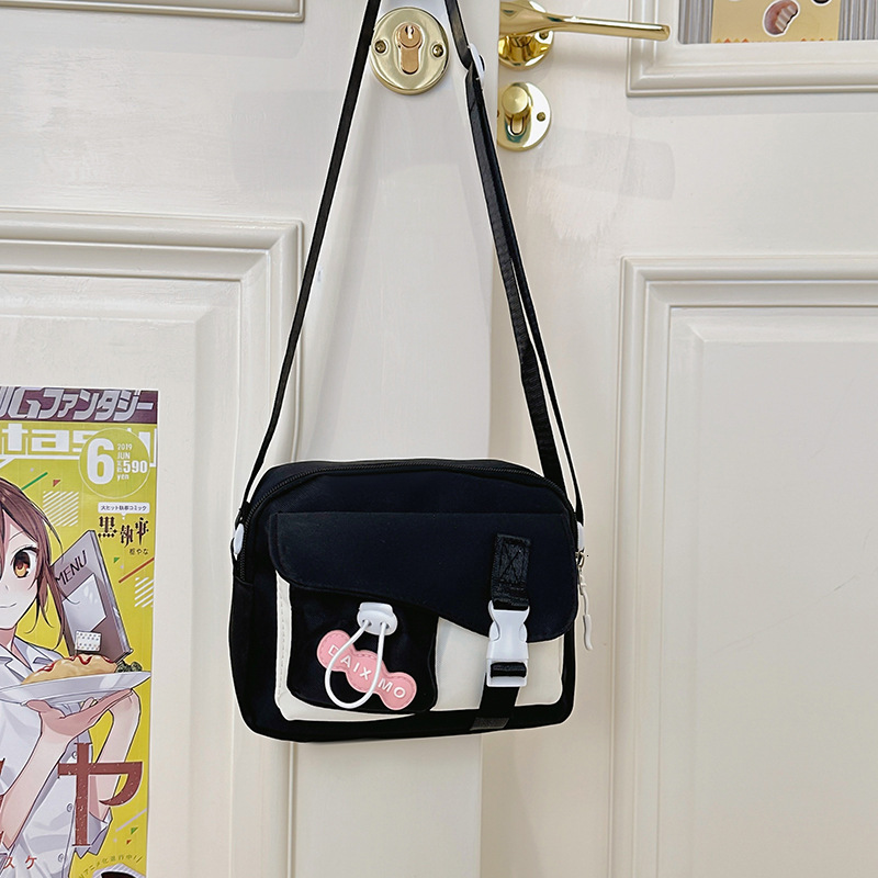 New designer Japanese style women's cute small bag nylon crossbody bag square small bag student value shoulder bag travel small bag