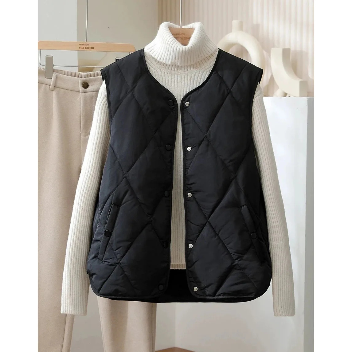 Lazy Wind Female Loose Puffer Sleeveless Jacket Autumn Ladies Waistcoat Korean Women Fashion Thin Down Cotton Vest Coat 251016