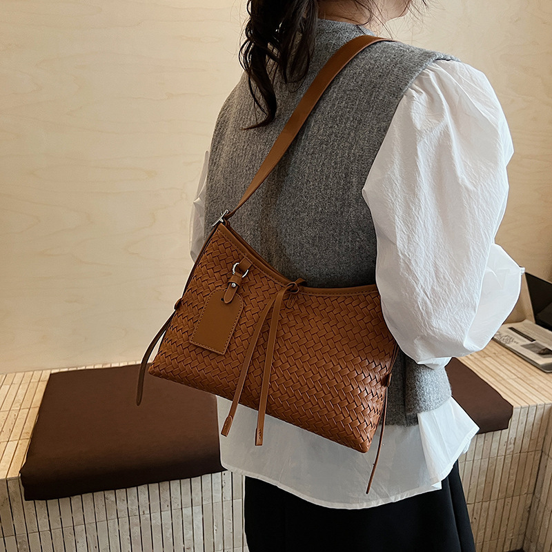 Luxury Brand Designer Bag 2025 New Underarm Bag Tote Bag High Appearance Large Capacity Daily Commute Versatile Shoulder Handbag