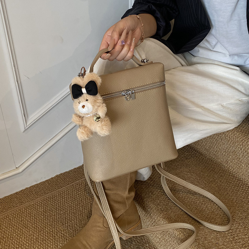 Luxury Brand Designer Bag Korean Version Fashion Simple Small Square Bag New Niche Design Backpack 2025 Autumn Solid Color Simple Handbag Women's