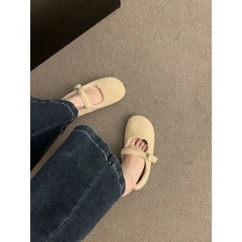 Fashion Round Toe Wool Ballet Flats Woman Concise Warm Plush Loafers Ladies Fluffy Mary Jane Shoes In Red Grey 251017