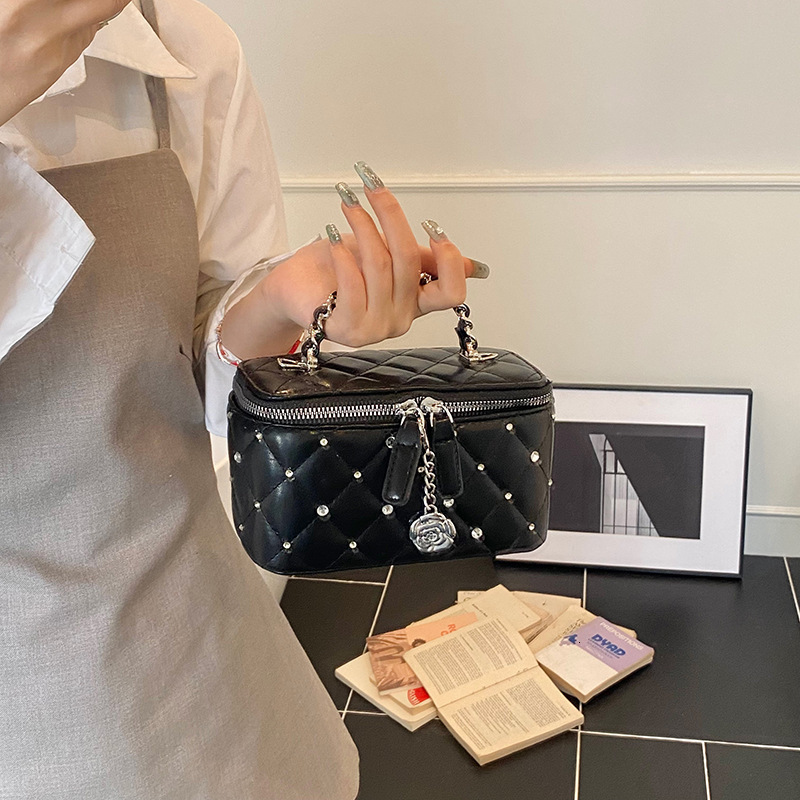 Luxury Brand Designer Bag Fashion Quilted Chain Small Square Bag For Women 2025 New High-End Bright Diamond Box Bag Stylish Single Shoulder Crossbody 