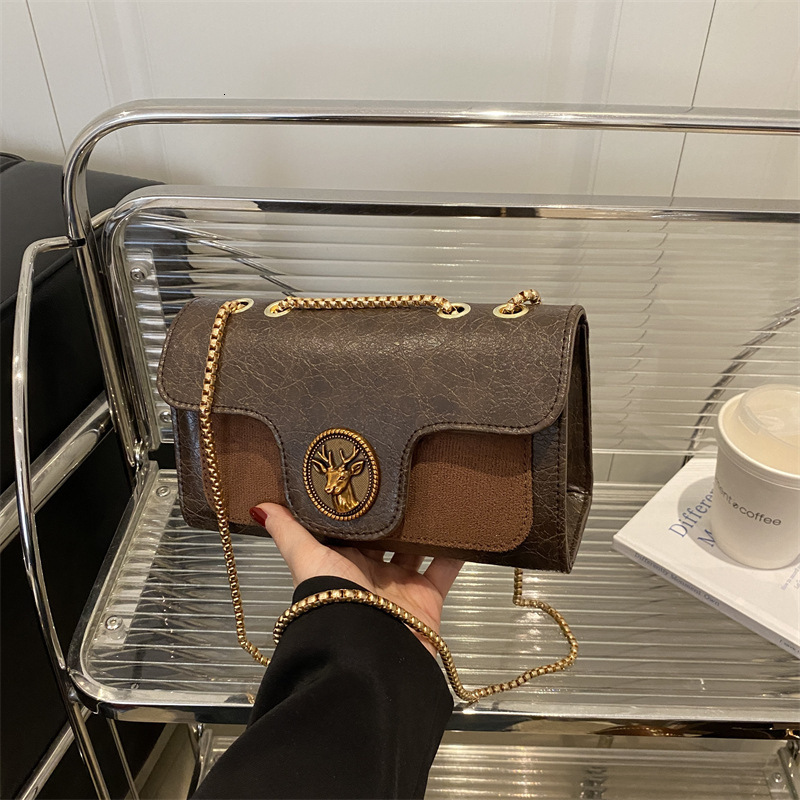 Luxury Brand Designer Bag 2025 Summer Trend New High-End Chain Small Bag Fashion Versatile Shoulder Crossbody Bag Small Square Bag Commuting