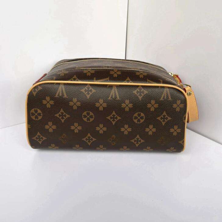 2026 Classic Designers Double Zipper Men Women Travelling Toilet Bag Designer Woman Wash Large Capacity Cosmetic Handbags Toiletry Pouch Makeup Bags