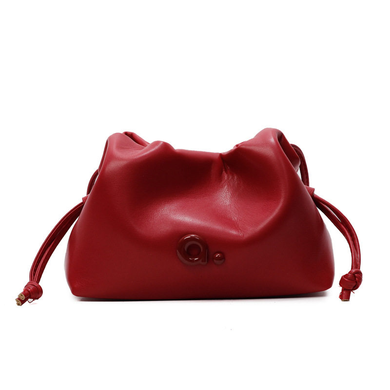 Free shipping designer Fashion Bags Fashionable minimalist single shoulder crossbody bag lightweight large capacity high quality Elegant