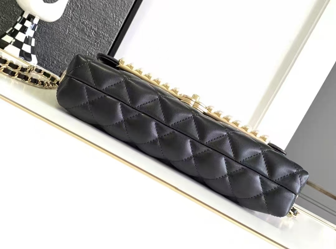 Elegant Designer Pearled 'Flip & Go' Tote by 20A - Versatile Full Grain Leather Shoulder Purse