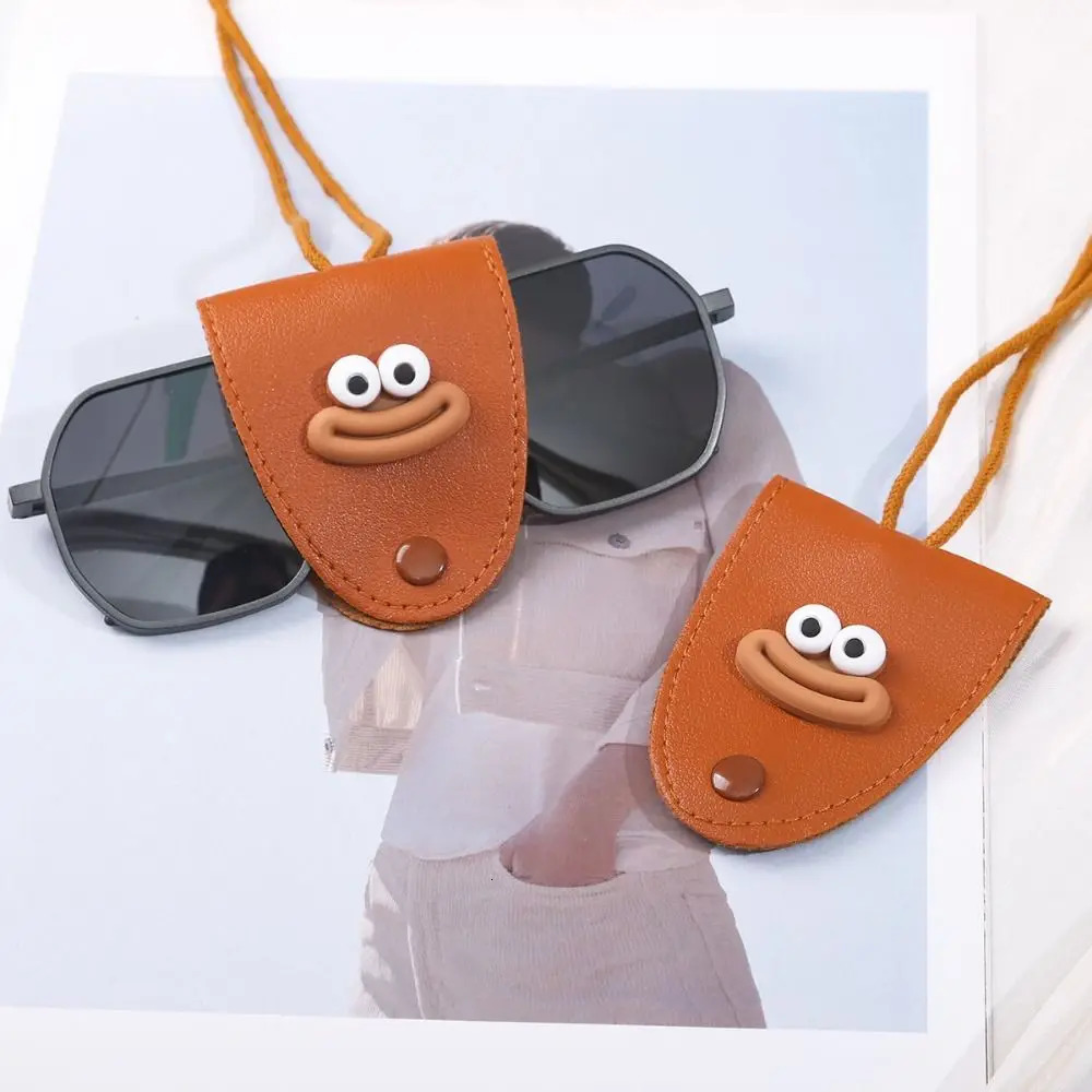 Durable Leather Eyeglasses Storage Bag Pendant Multifunction Storage Hanging Rope Glasses Clip Unisex Hanging Sunglasses 251016