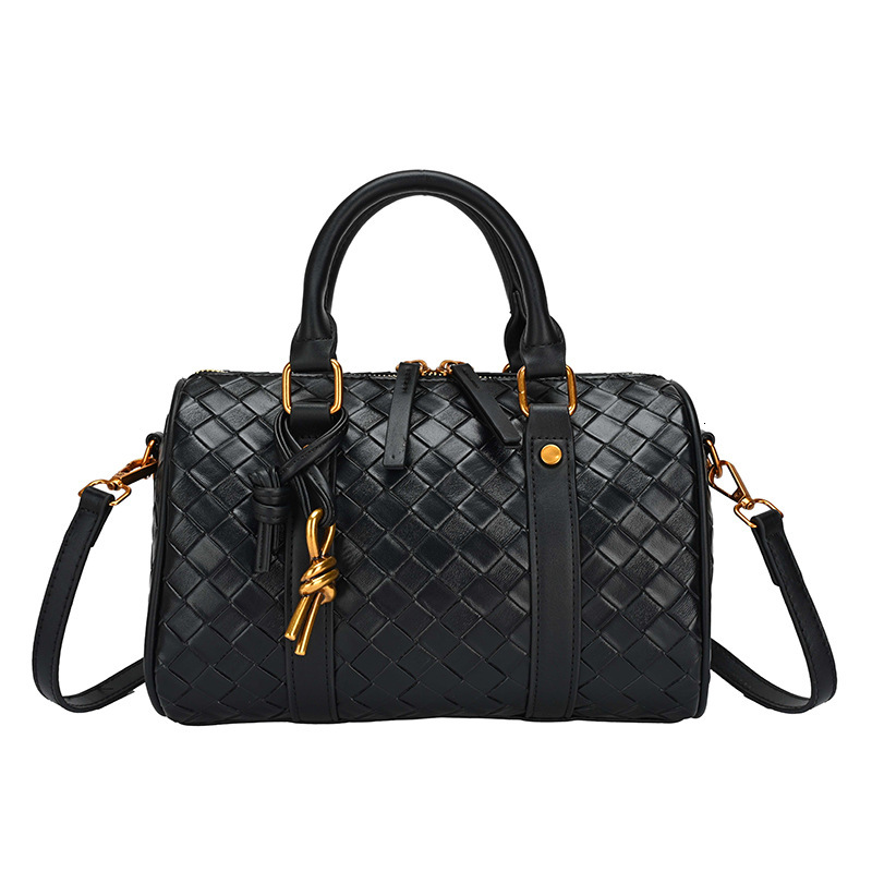 Luxury Brand Designer Bag Boston Handbag Shoulder Bag Niche Design Crossbody Bag Stylish Versatile Woven Handbag