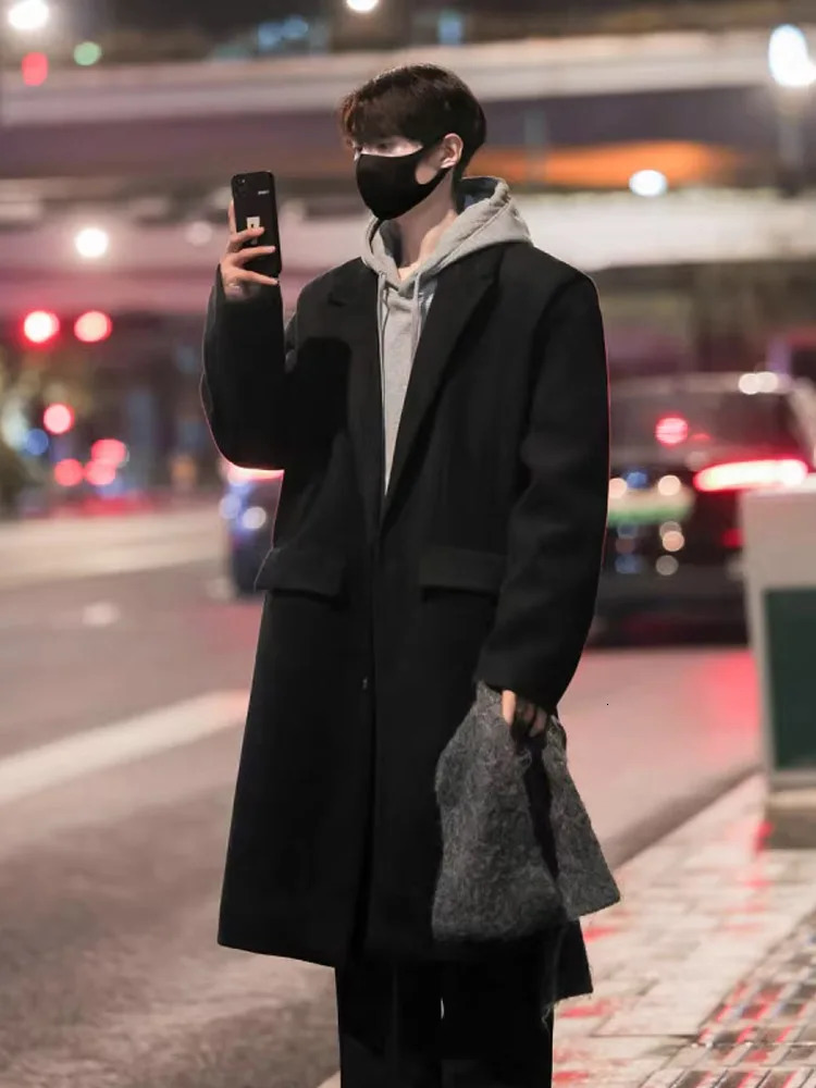 Korean Khaki Woolen Coat Mens Autumn Winter MidLength KneeOver Woolen Coat HighEnd Aosphere Outerwear 251017