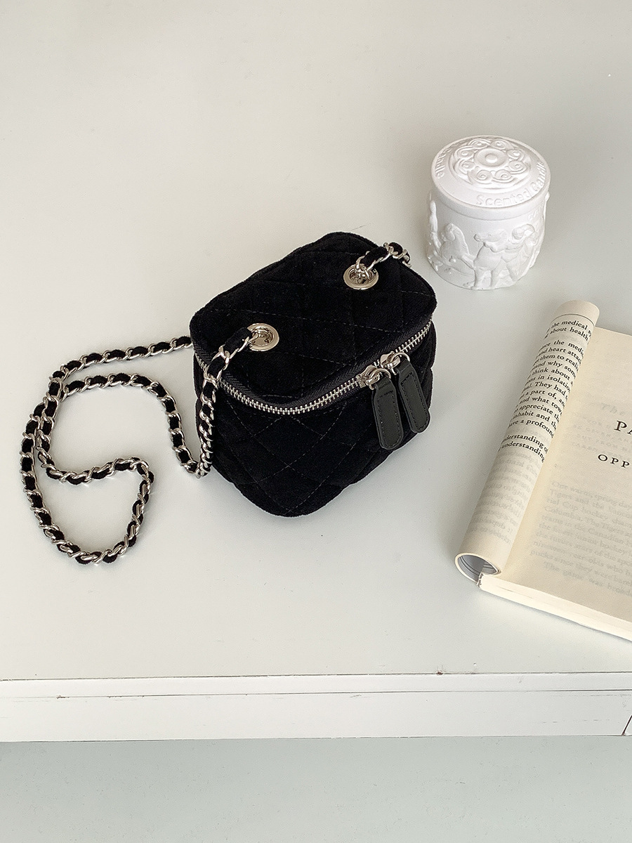 Luxury Brand Designer Bag Autumn Winter New Mini Shoulder Box Bag Fashion Lipstick Chain Bag Women's Crossbody Small Style Quilted Suede Bag
